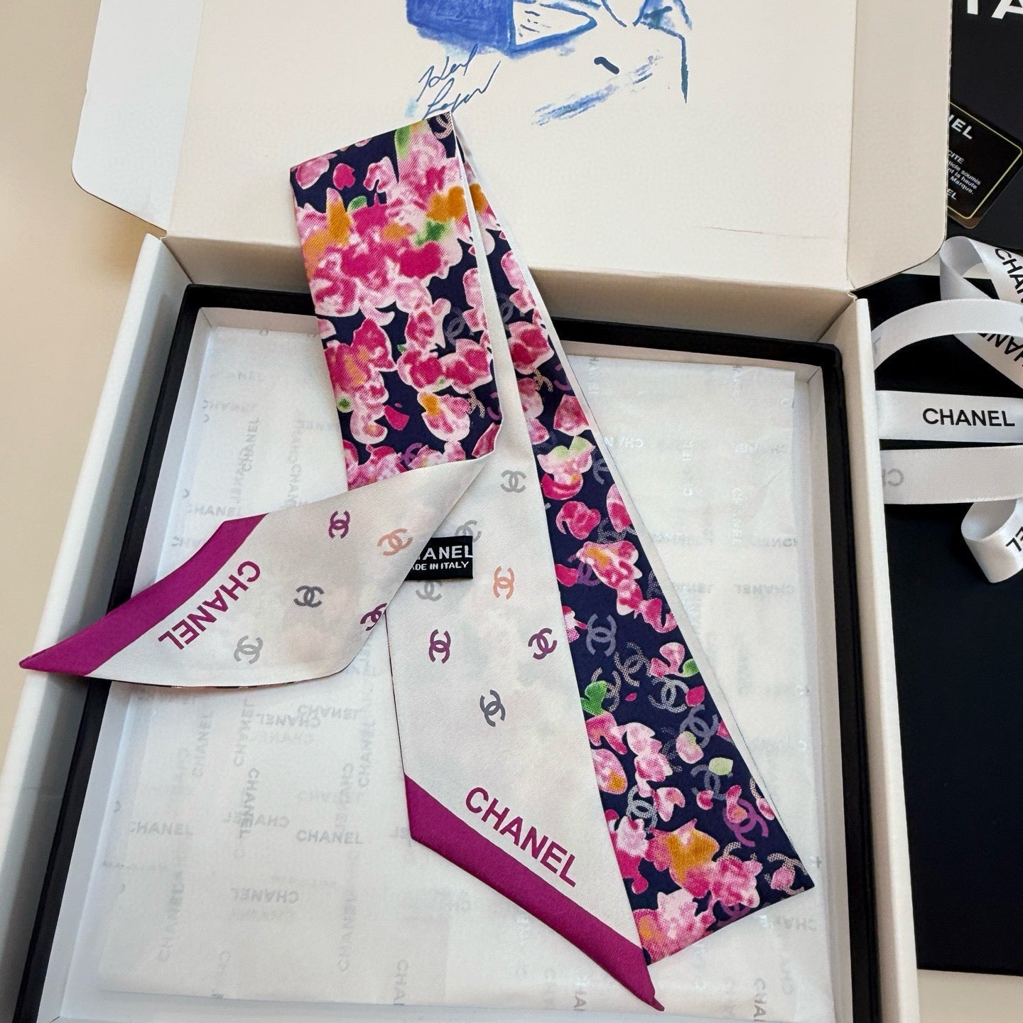 CC Twilly Small Scarf 120cm Silk 825670