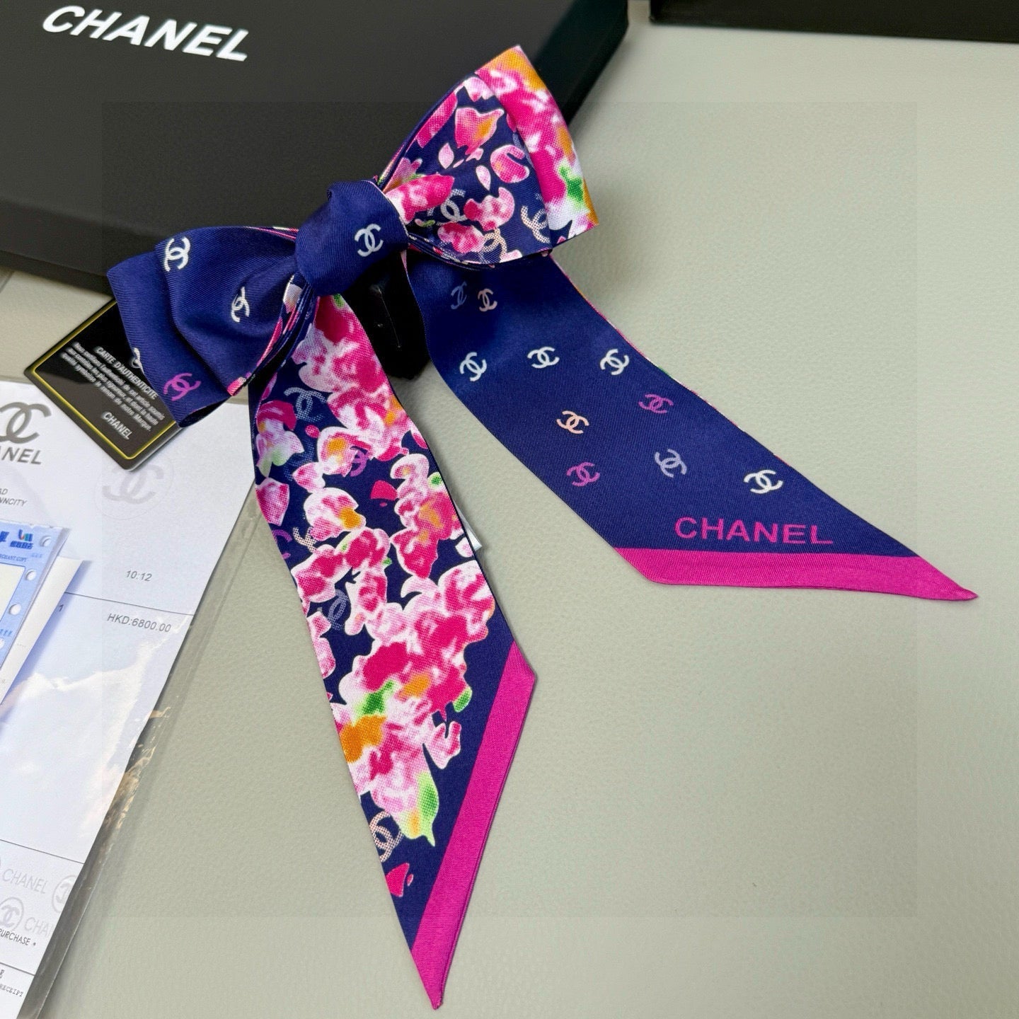 CC Twilly Small Scarf 120cm Silk 825668