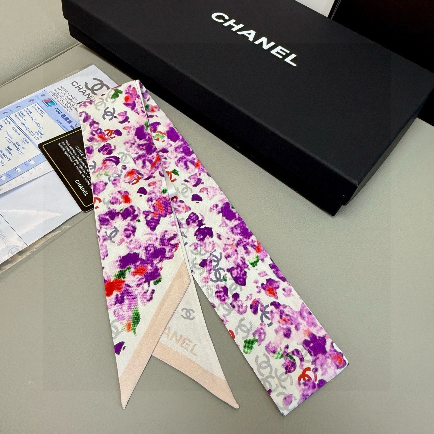 CC Twilly Small Scarf 120cm Silk 825667