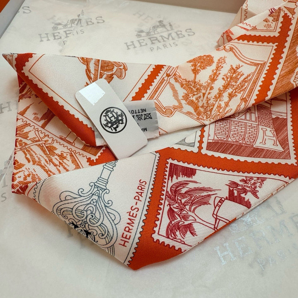 HM Twilly Small Silk Scarf 825657