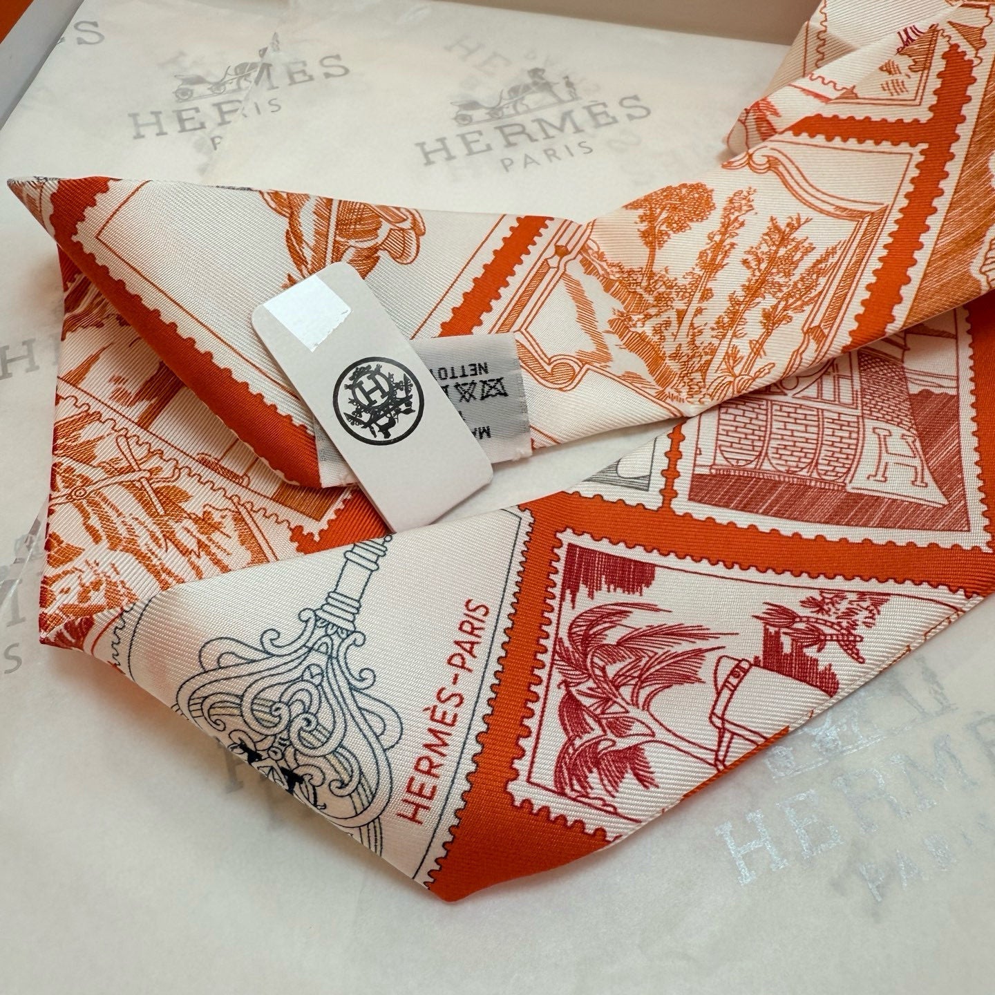 HM Twilly Small Silk Scarf 825657