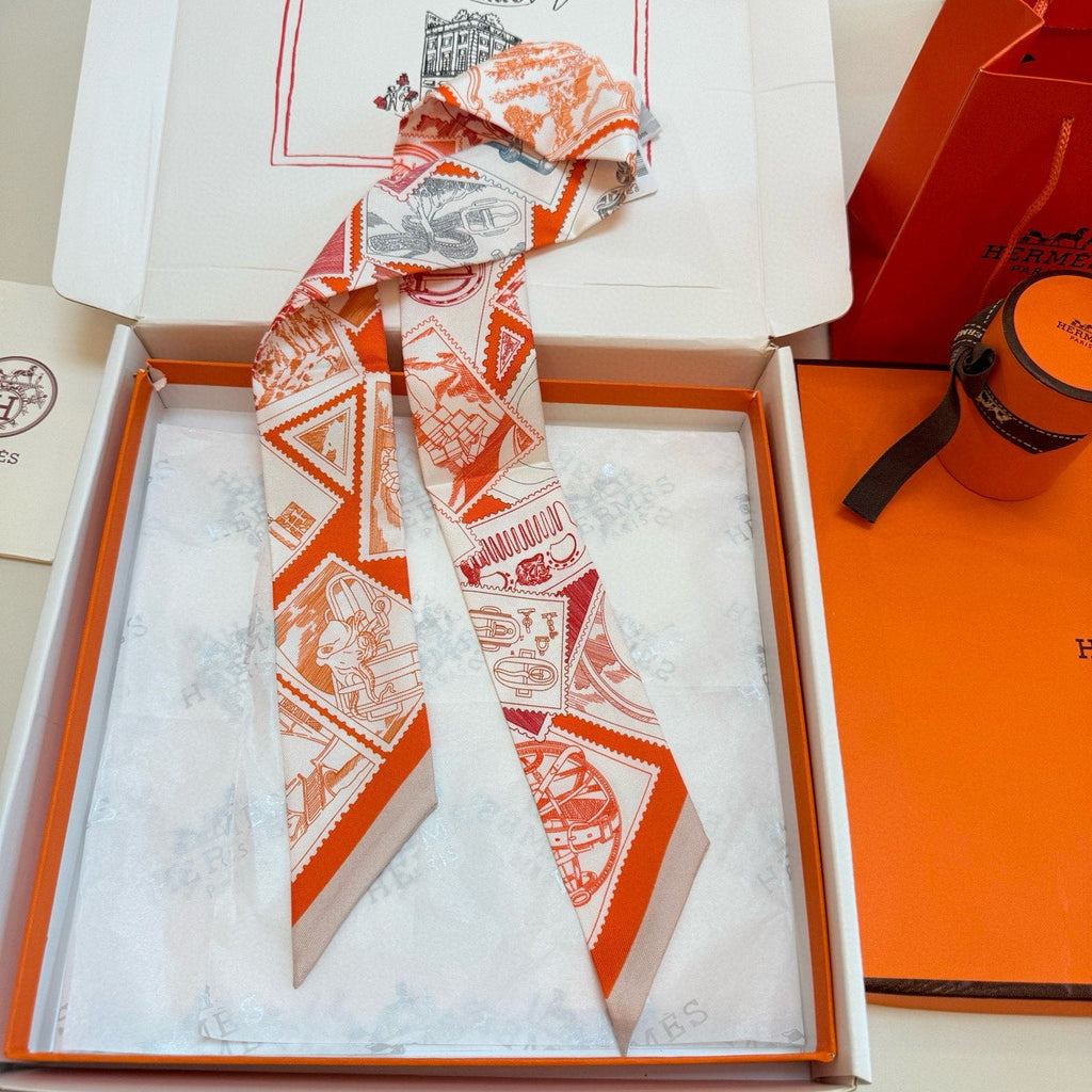 HM Twilly Small Silk Scarf 825657