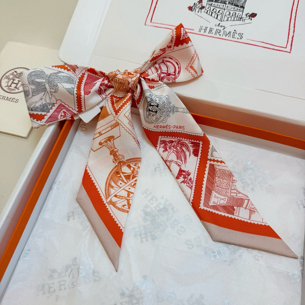 HM Twilly Small Silk Scarf 825657