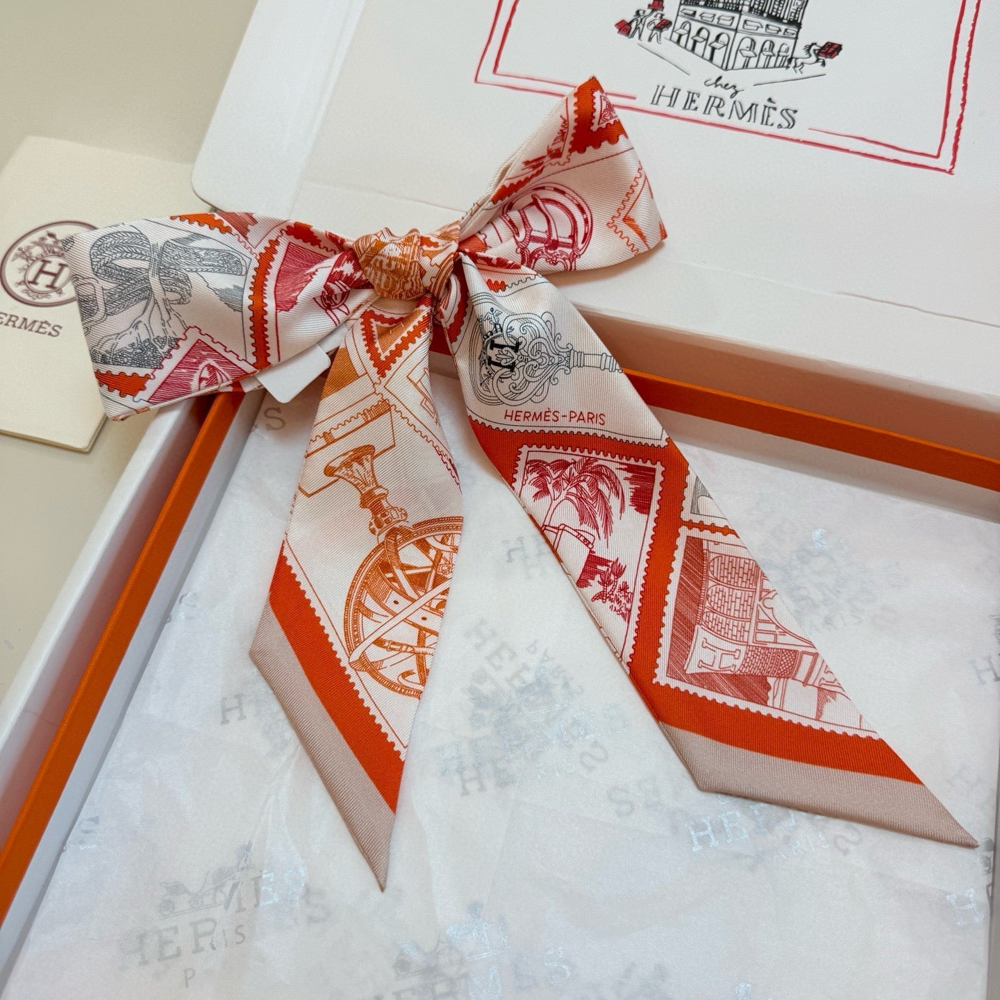 HM Twilly Small Silk Scarf 825657