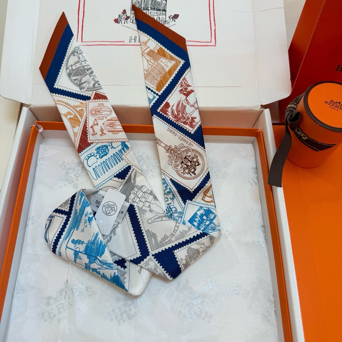HM Twilly Small Silk Scarf 825656