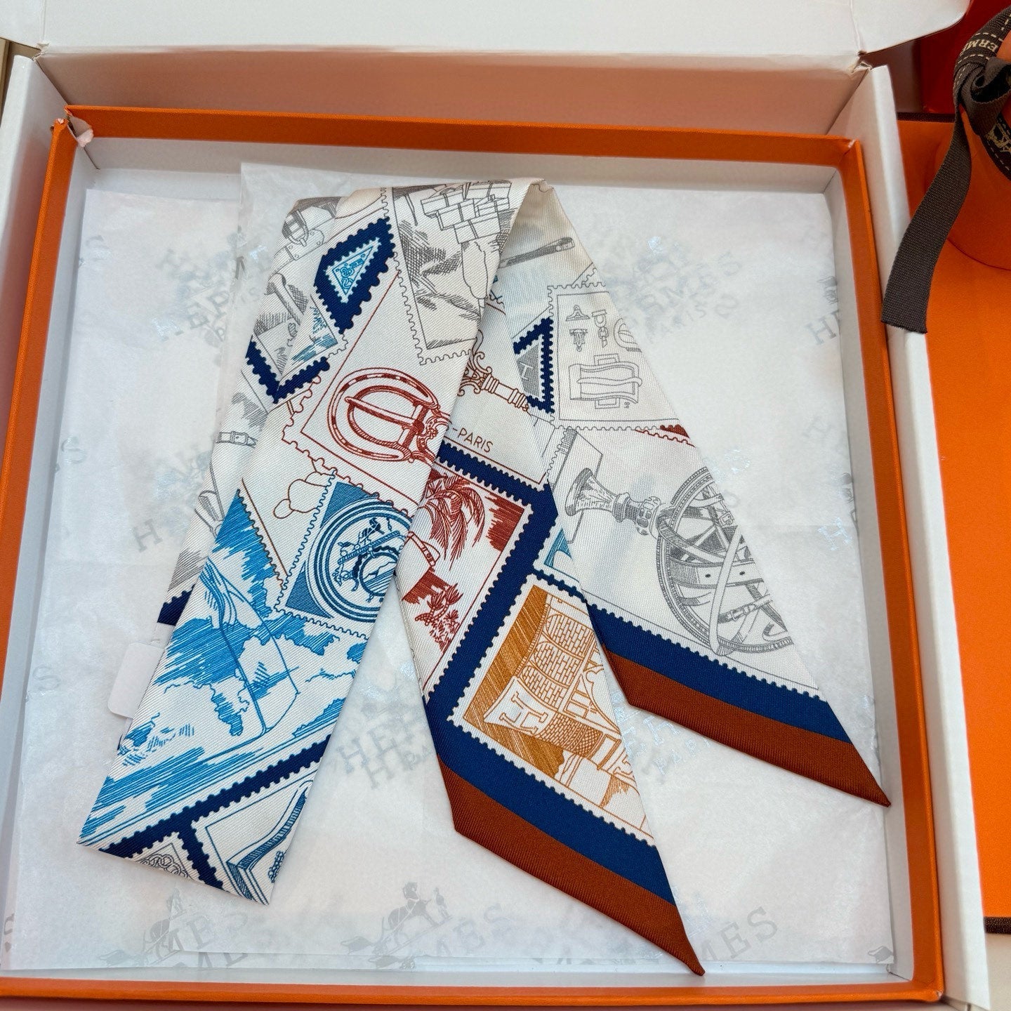 HM Twilly Small Silk Scarf 825656