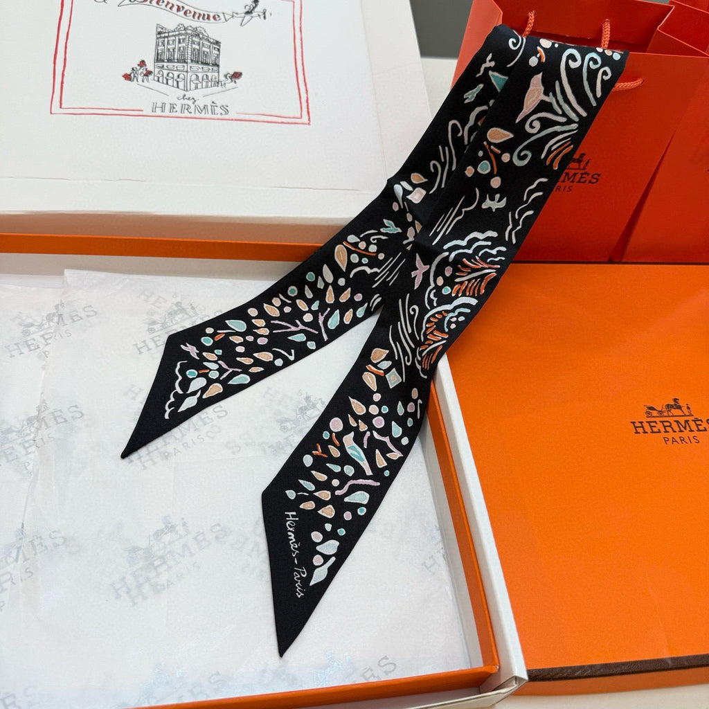 HM Twilly Small Silk Scarf 825653