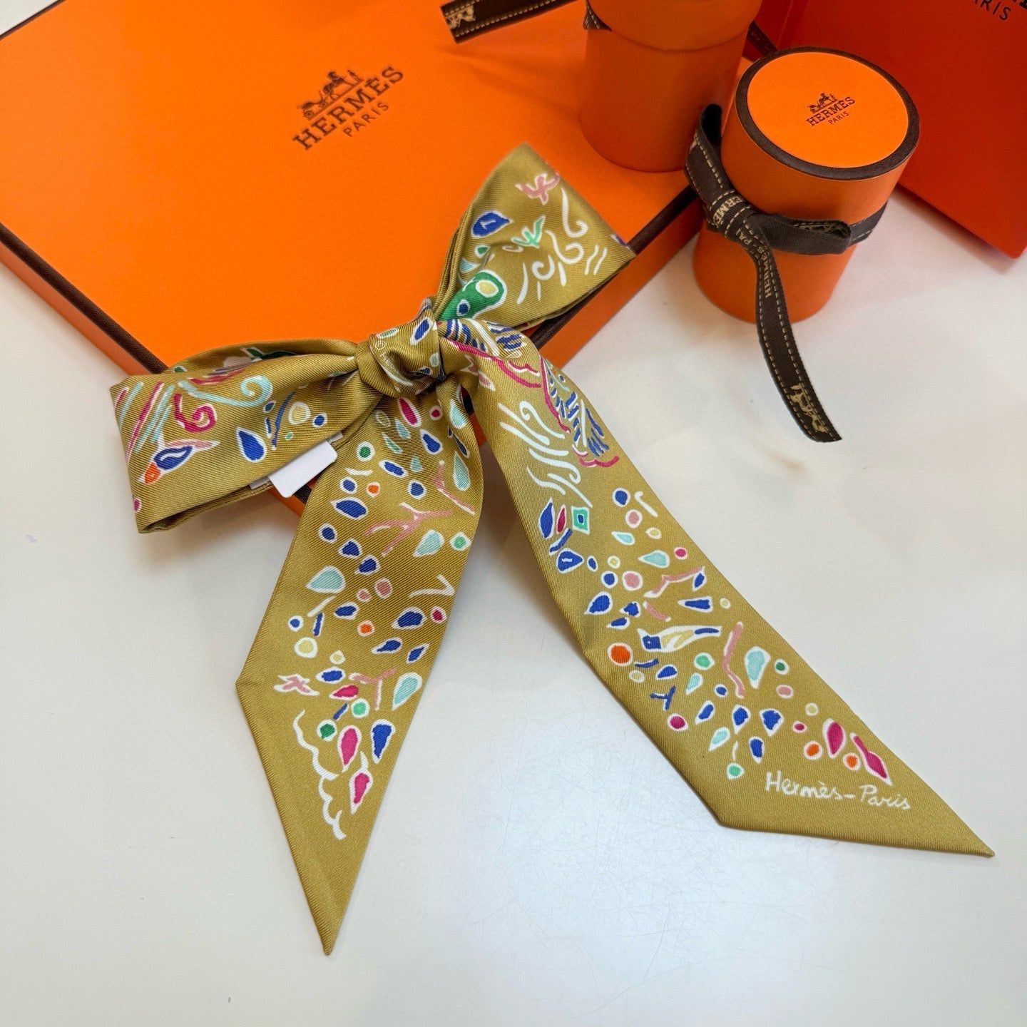 HM Twilly Small Silk Scarf 825650