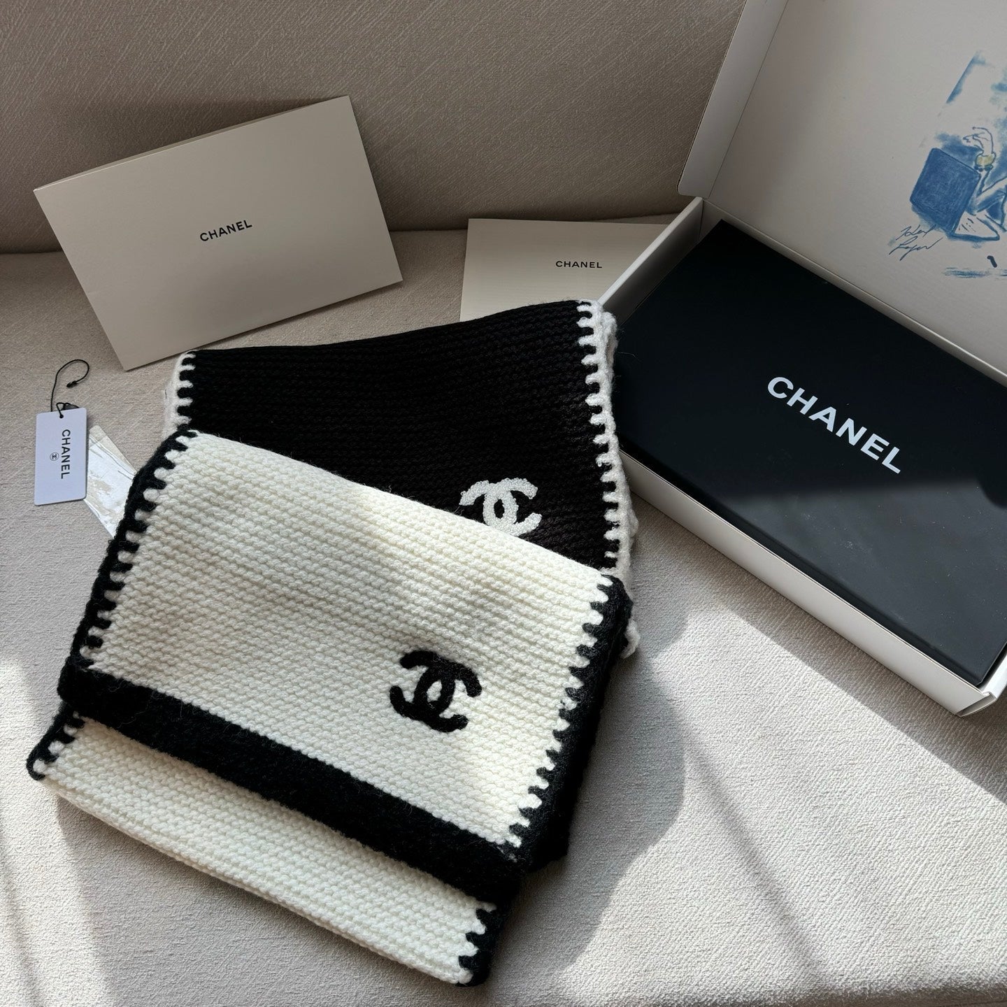 CC Knitted Long Scarf Black Cashmere 828772