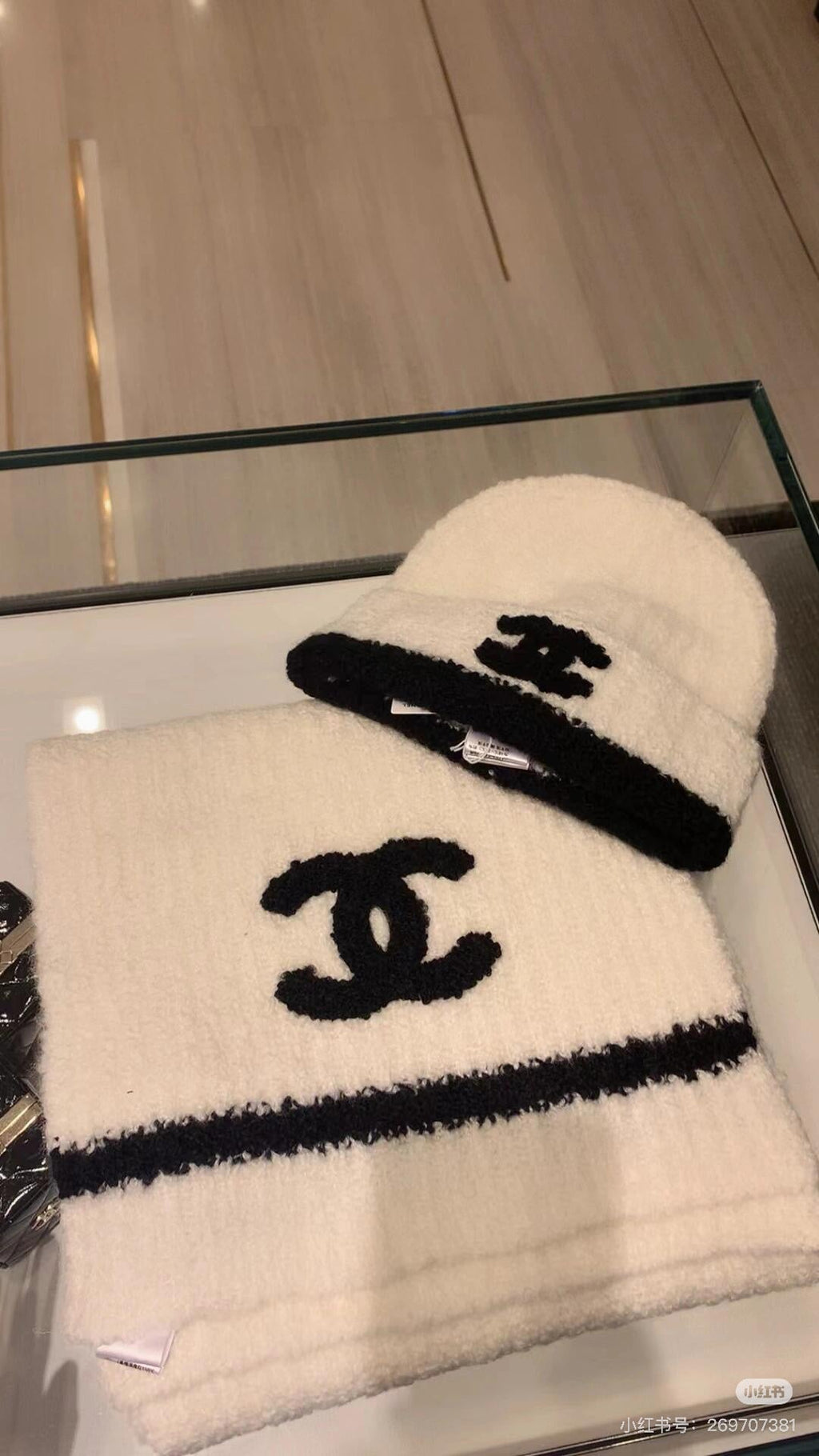CC Knitted Long Scarf 170cm White Cashmere 828768