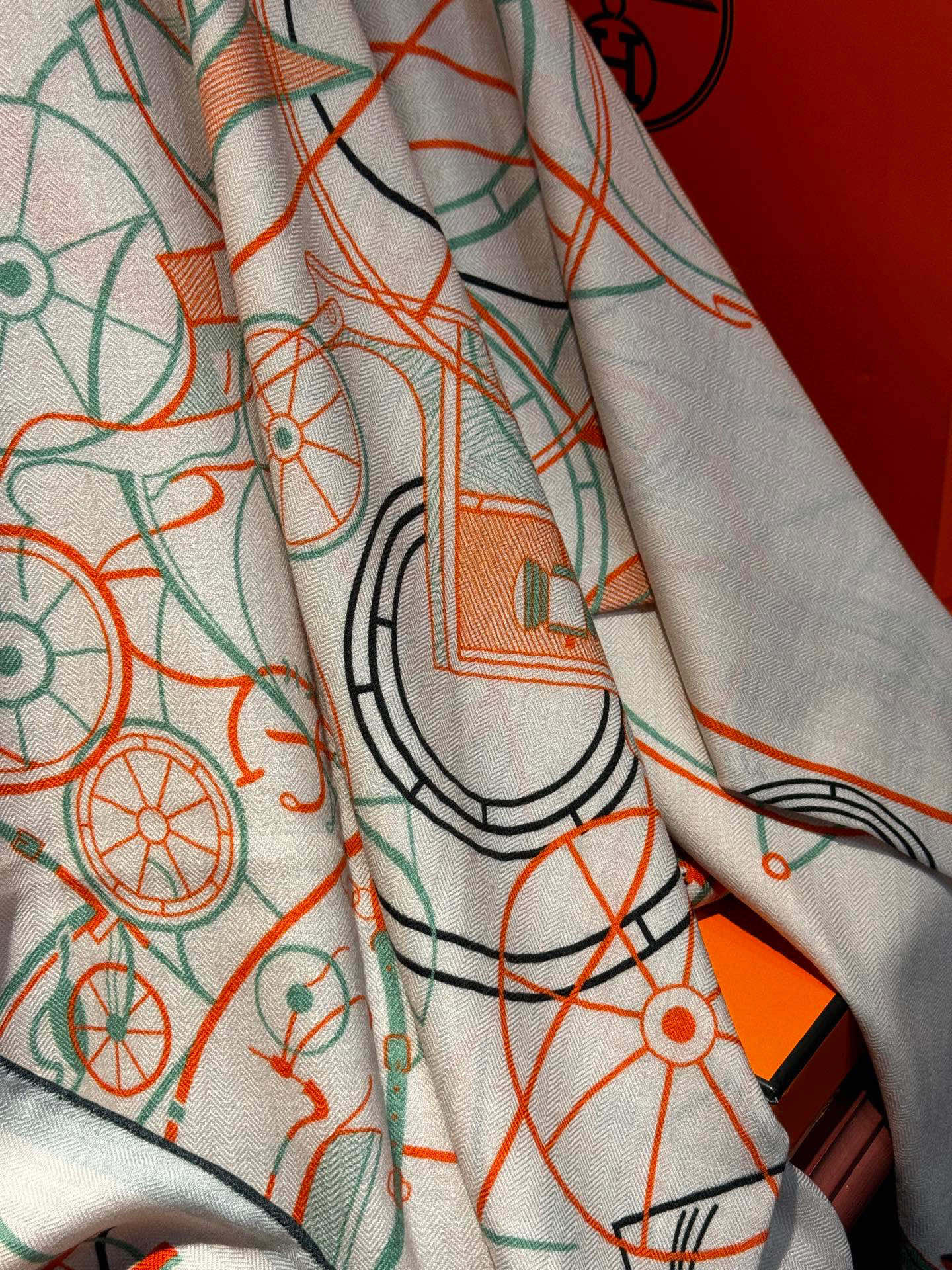 HM Double-Sided Square Scarf 140cm White Cashmere 828709