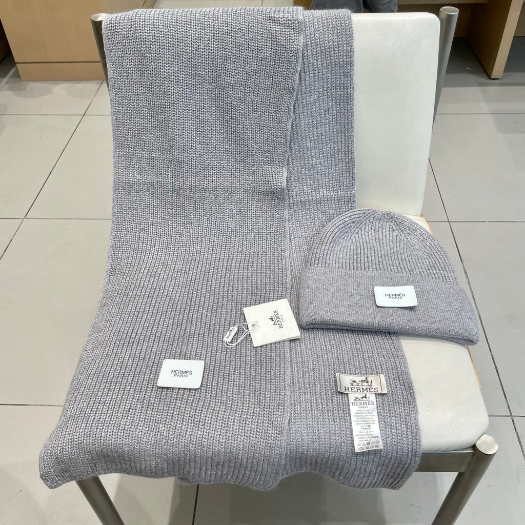 Hermes Classic Hat & Scalf Set Gray Rabbit Fur 980203