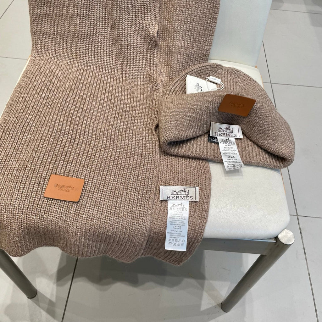Hermes Classic Hat & Scalf Set Brown Rabbit Fur 980202