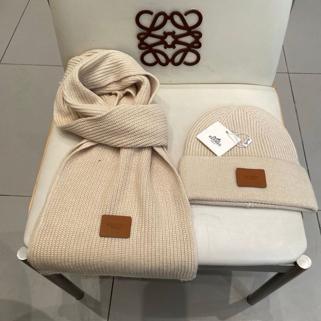 Hermes Classic Hat & Scalf Set Cream Rabbit Fur 980199