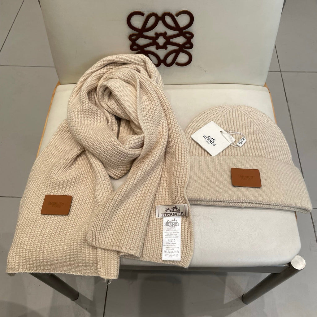Hermes Classic Hat & Scalf Set Cream Rabbit Fur 980199
