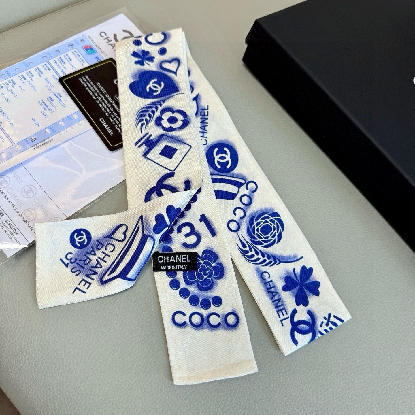 CC Twilly Mini Scarf White Blue Silk Twill 293695