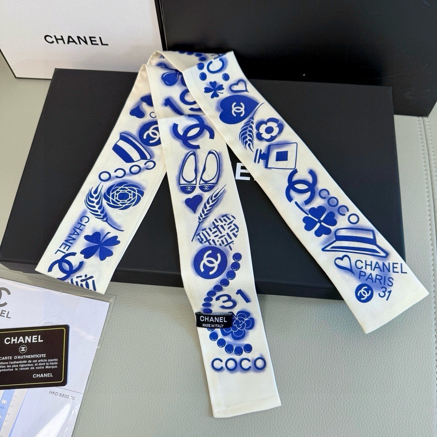 CC Twilly Mini Scarf White Blue Silk Twill 293695