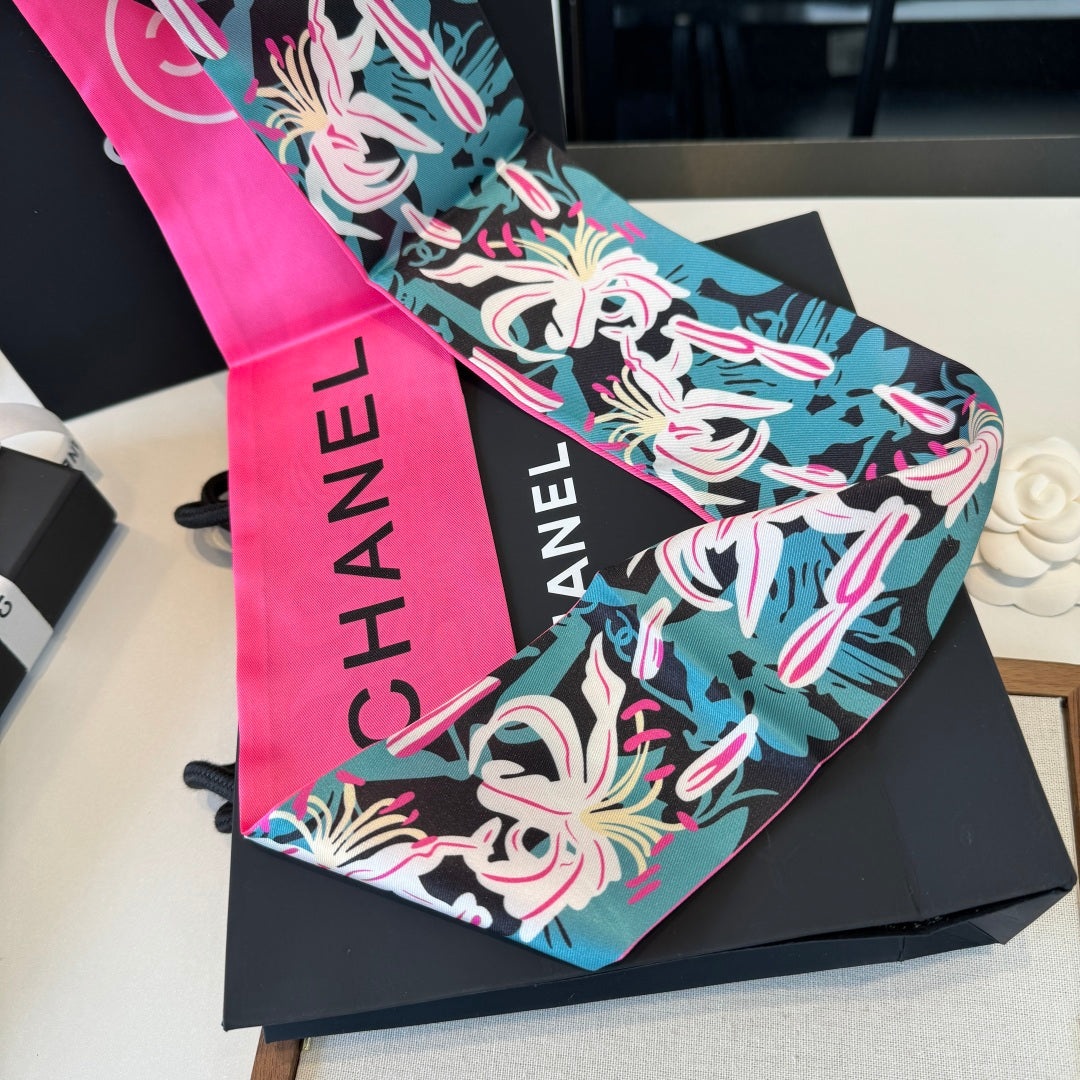 CC Twilly Mini Scarf Black Green Pink Silk 280927