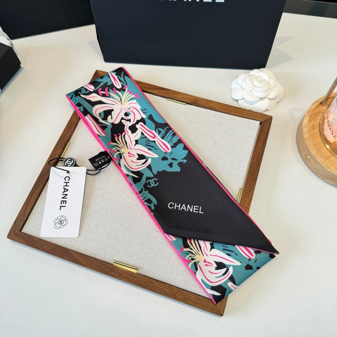CC Twilly Mini Scarf Black Green Pink Silk 280927