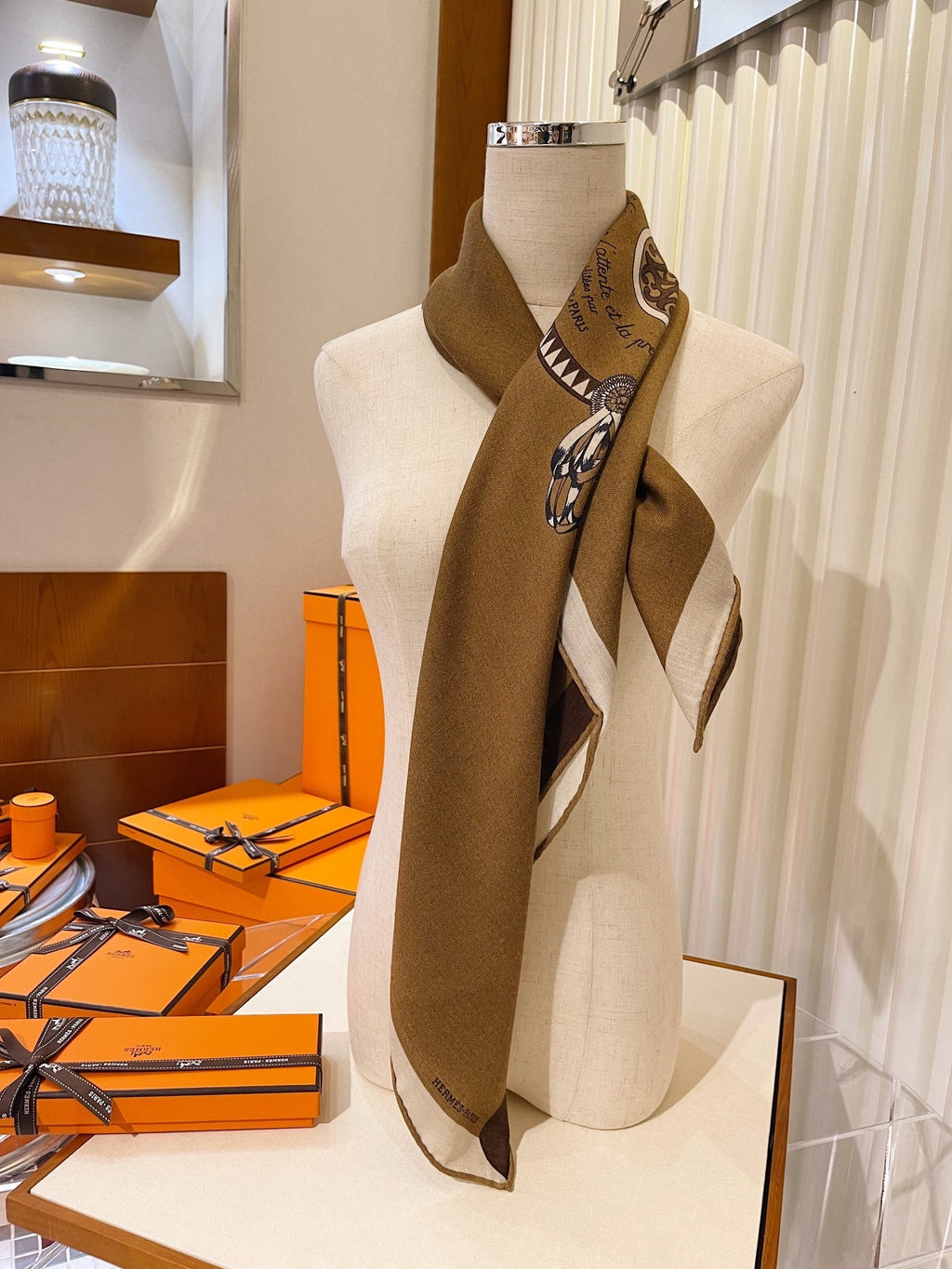 Square Scarf 90 CM In Brown Colorful Cashmere Silk  330350