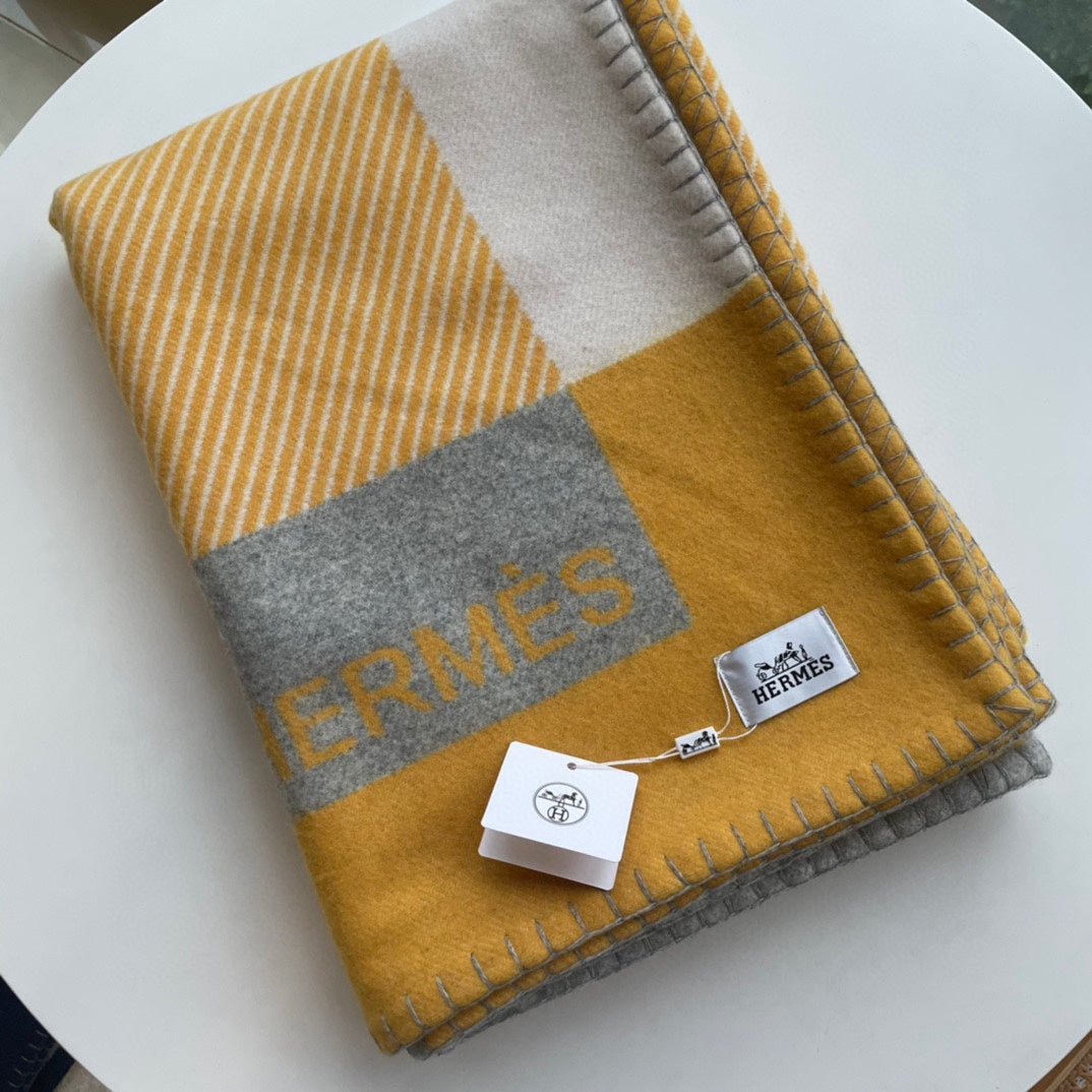 HM Riviera Blanket Yellow White Wool Cashmere