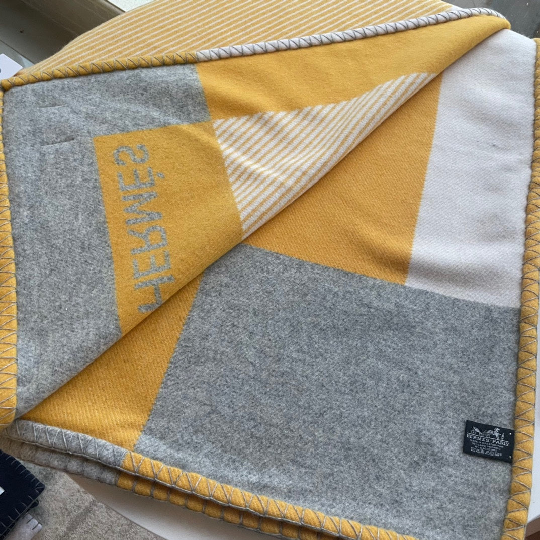 HM Riviera Blanket Yellow White Wool Cashmere