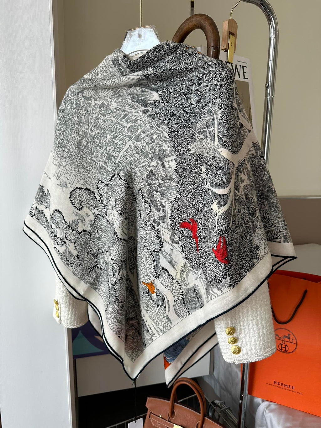 Retourala Nature Hermes Scarf 140 CM White Black Colorful Silk