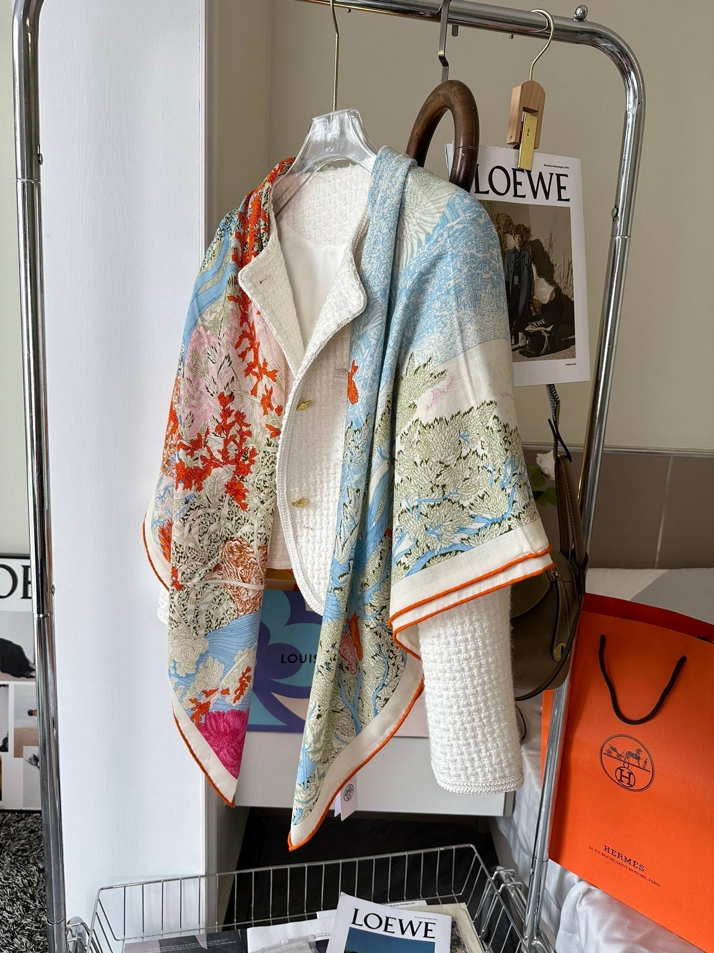 Retour A La Nature Shawl  140 CM Green Gray Colorful Silk