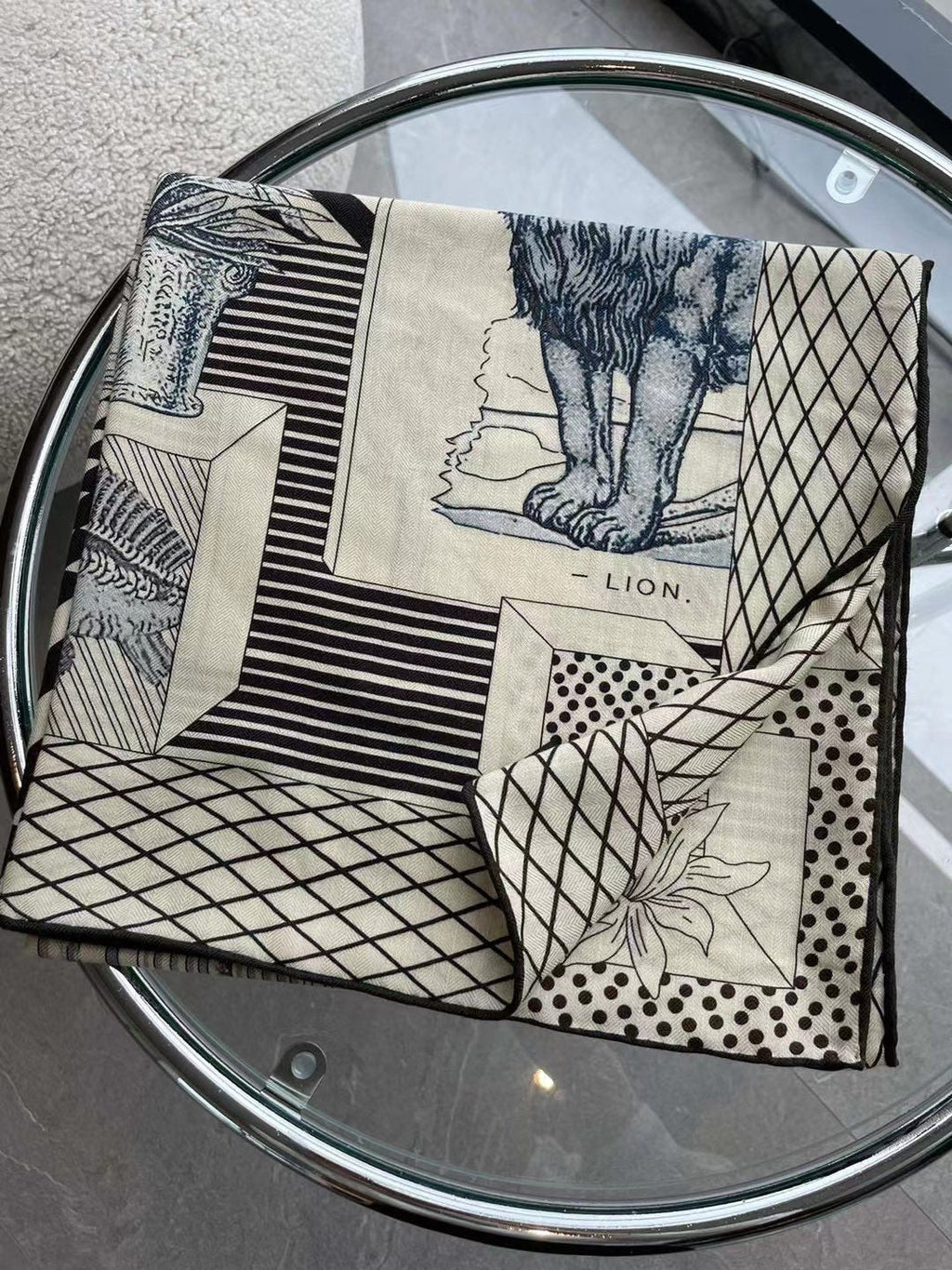 Square Scarf 140 CM In Black Mix White Silk 385353