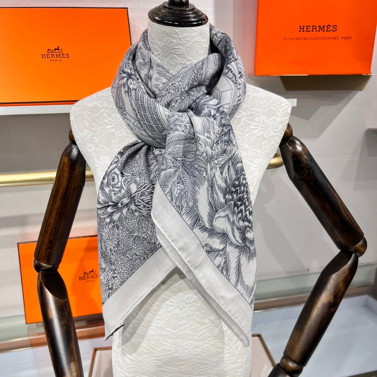 Faubourg Tropical Scarf 135 CM Grey White Cashmere And Silk