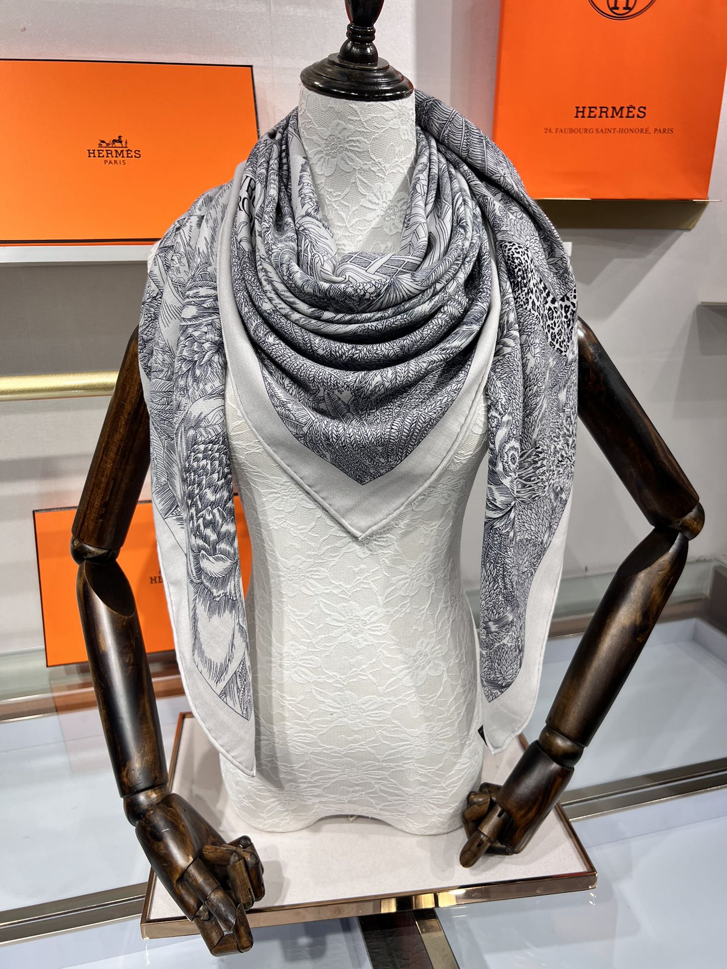 Scarf 135 CM Grey White Cashmere And Silk