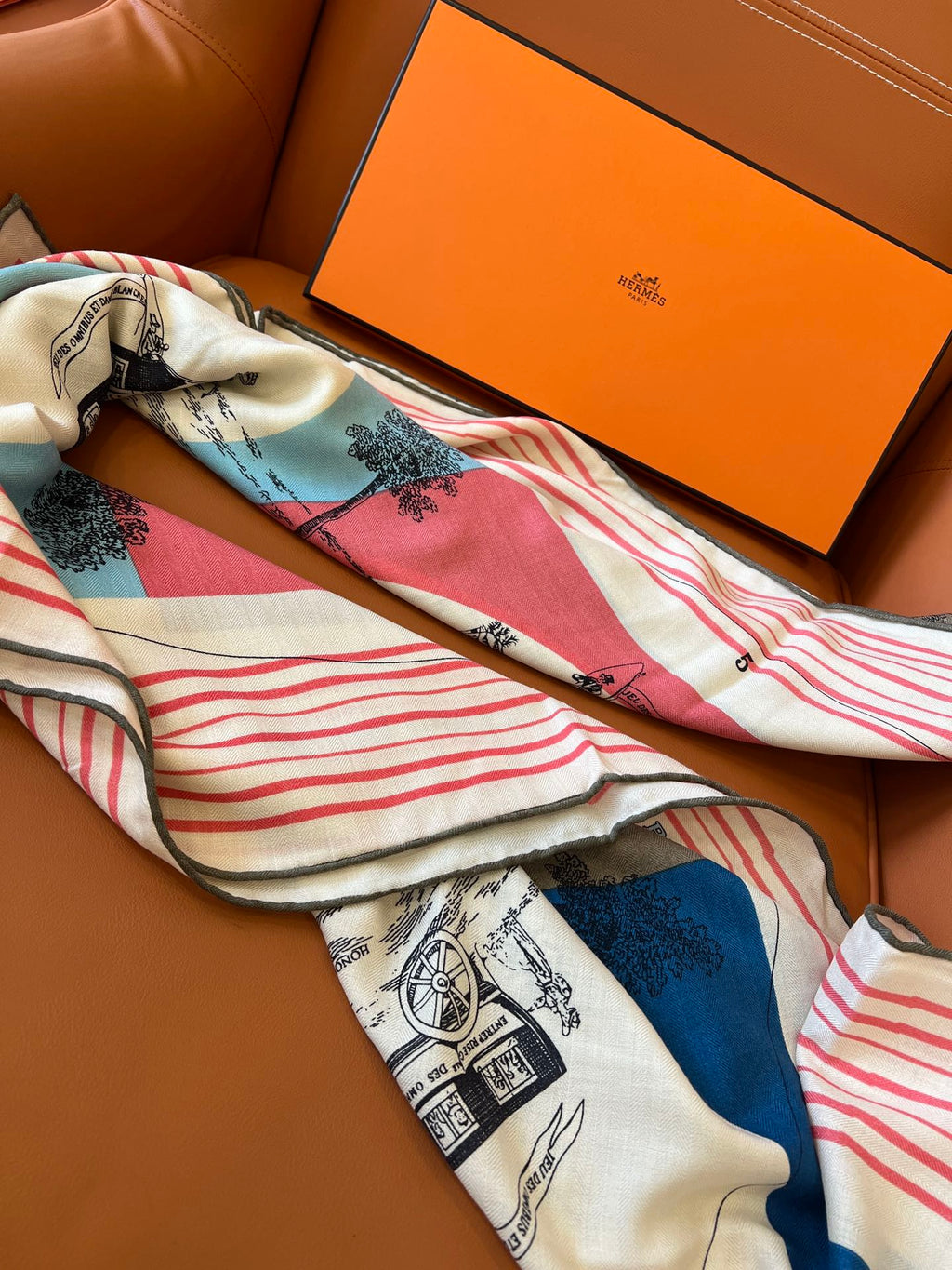 Square Scarf 140 CM In White Pink Colorful Cashmere And Silk 327520