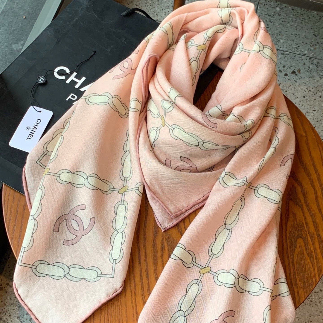 CC 26s Scarf 140 In Cashmere Silk 306125