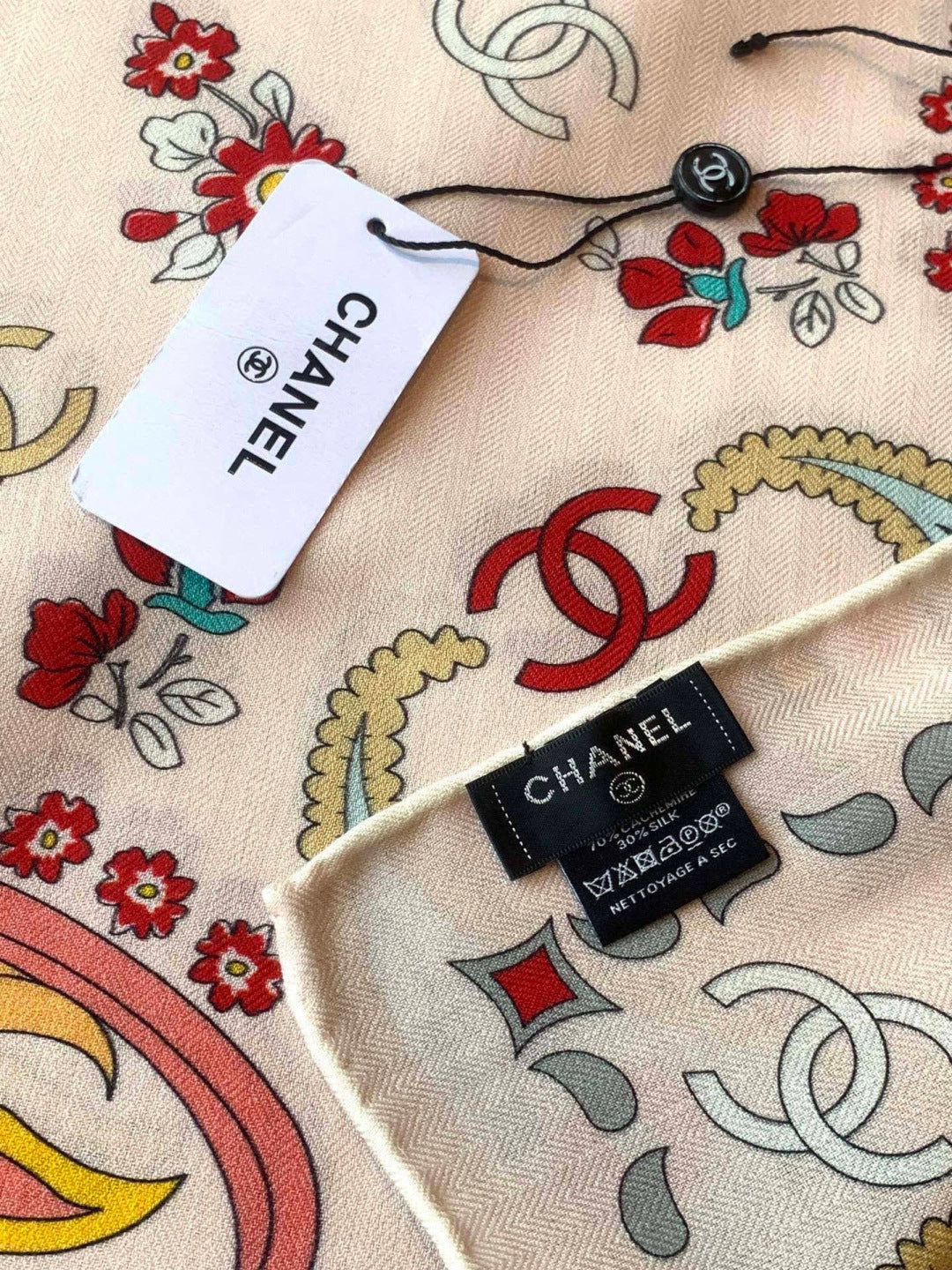 CC 26s Scarf 140 In Cashmere Silk 306129