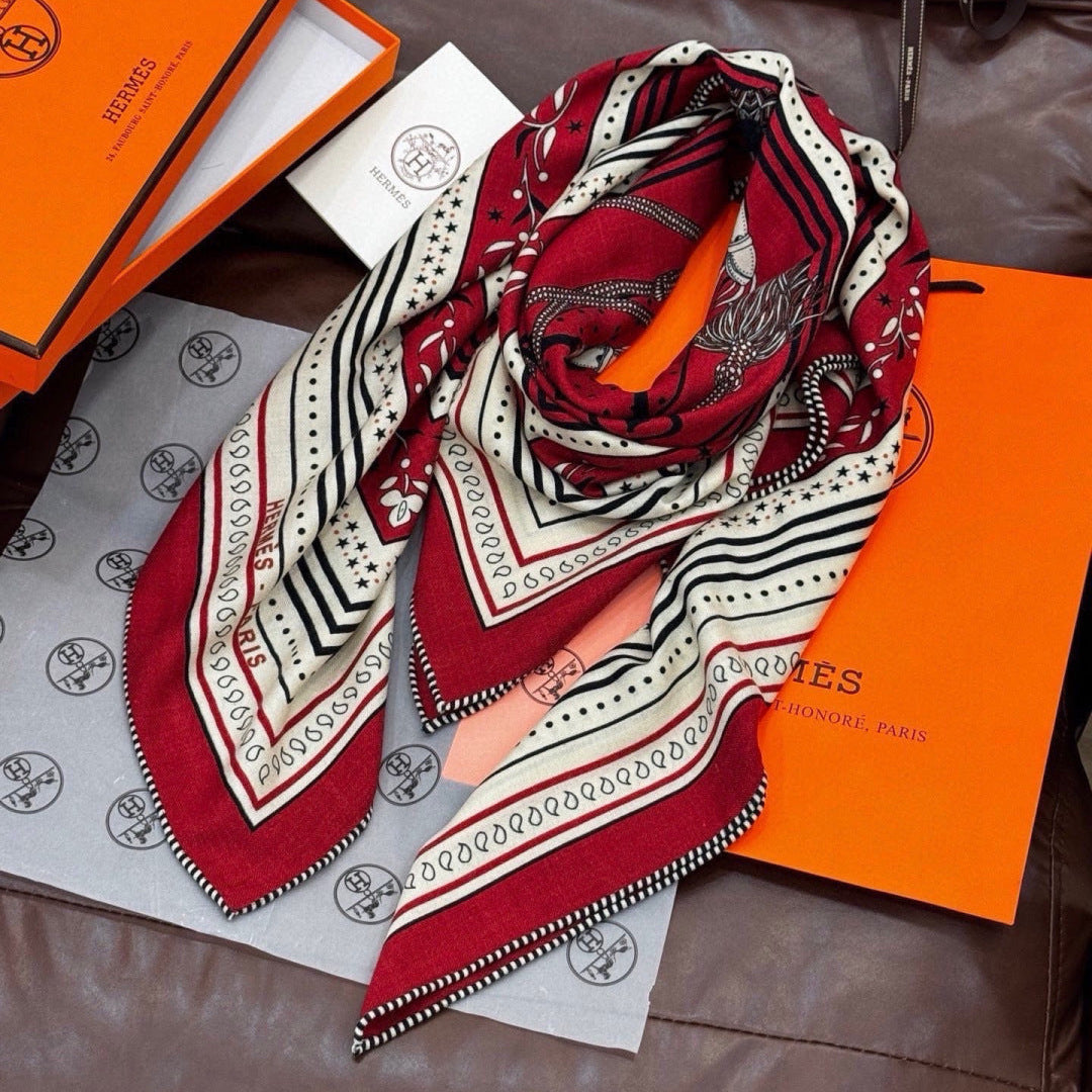 HM 26s Printed Square Scarf 140 In Cashmere And Silk 307279