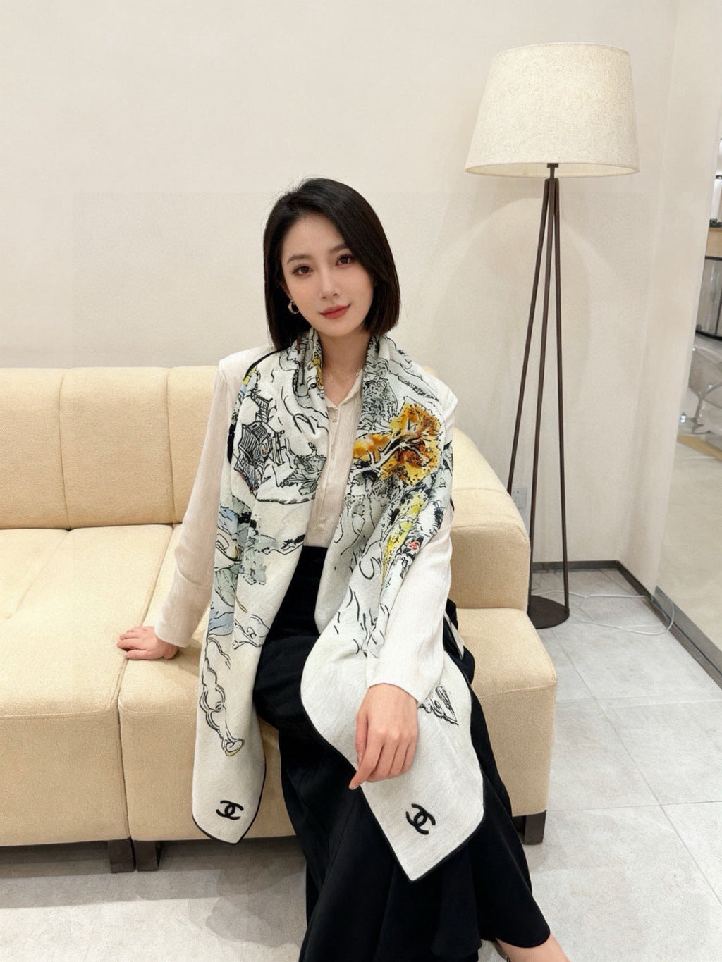 CC 26s Scarf 140 In Cashmere Silk 309324