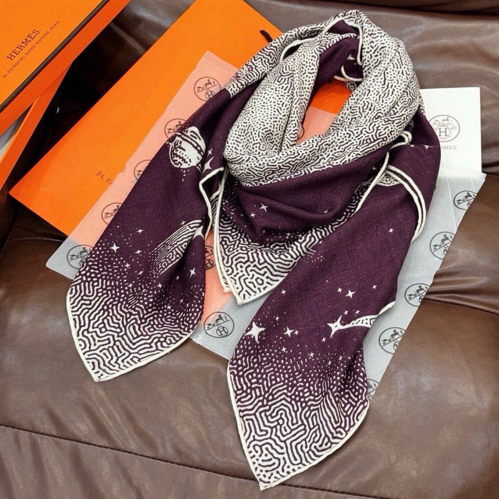 HM 26s Scarf 140 In Cashmere And Silk 309360