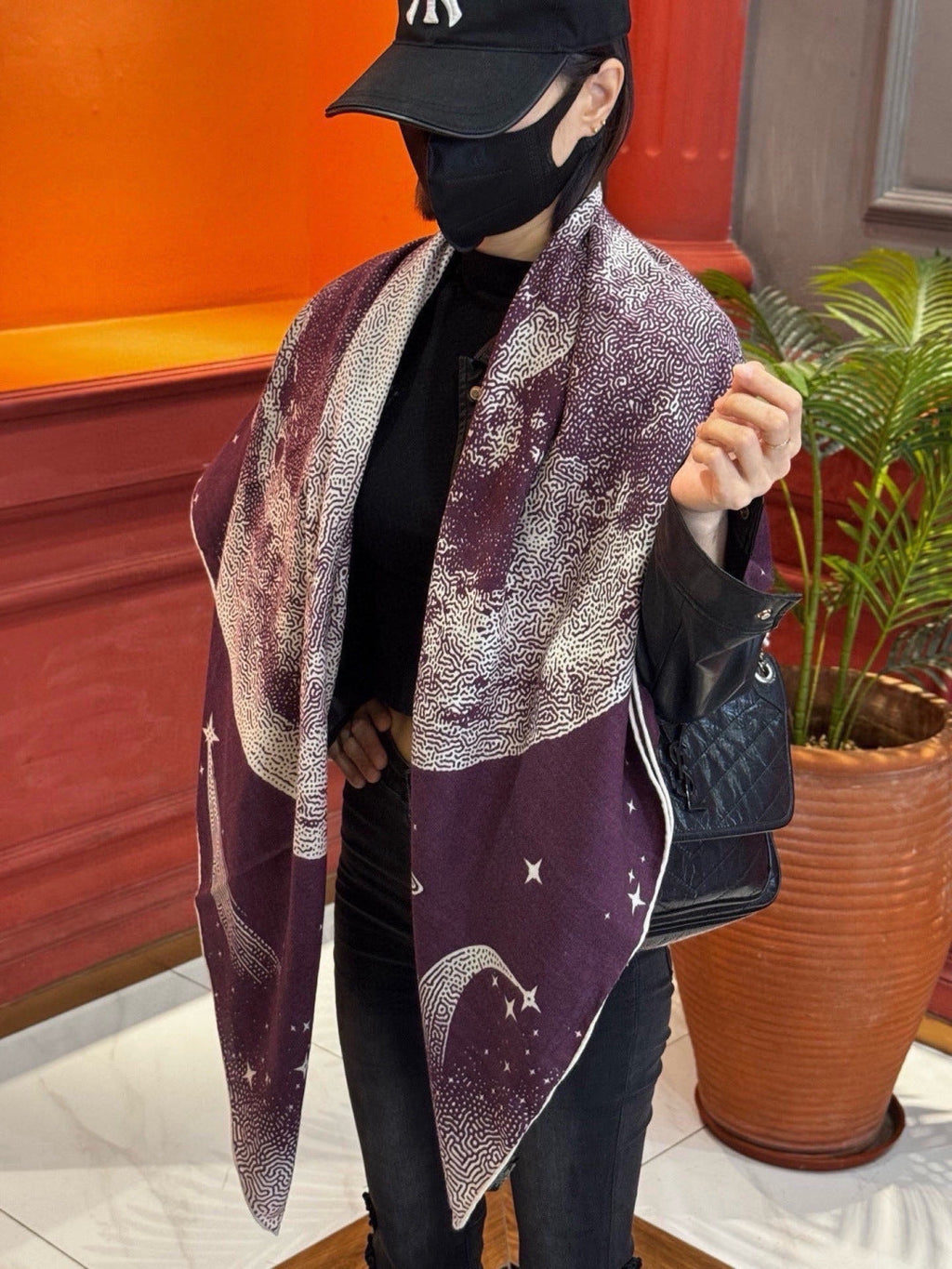 HM 26s Scarf 140 In Cashmere And Silk 309360