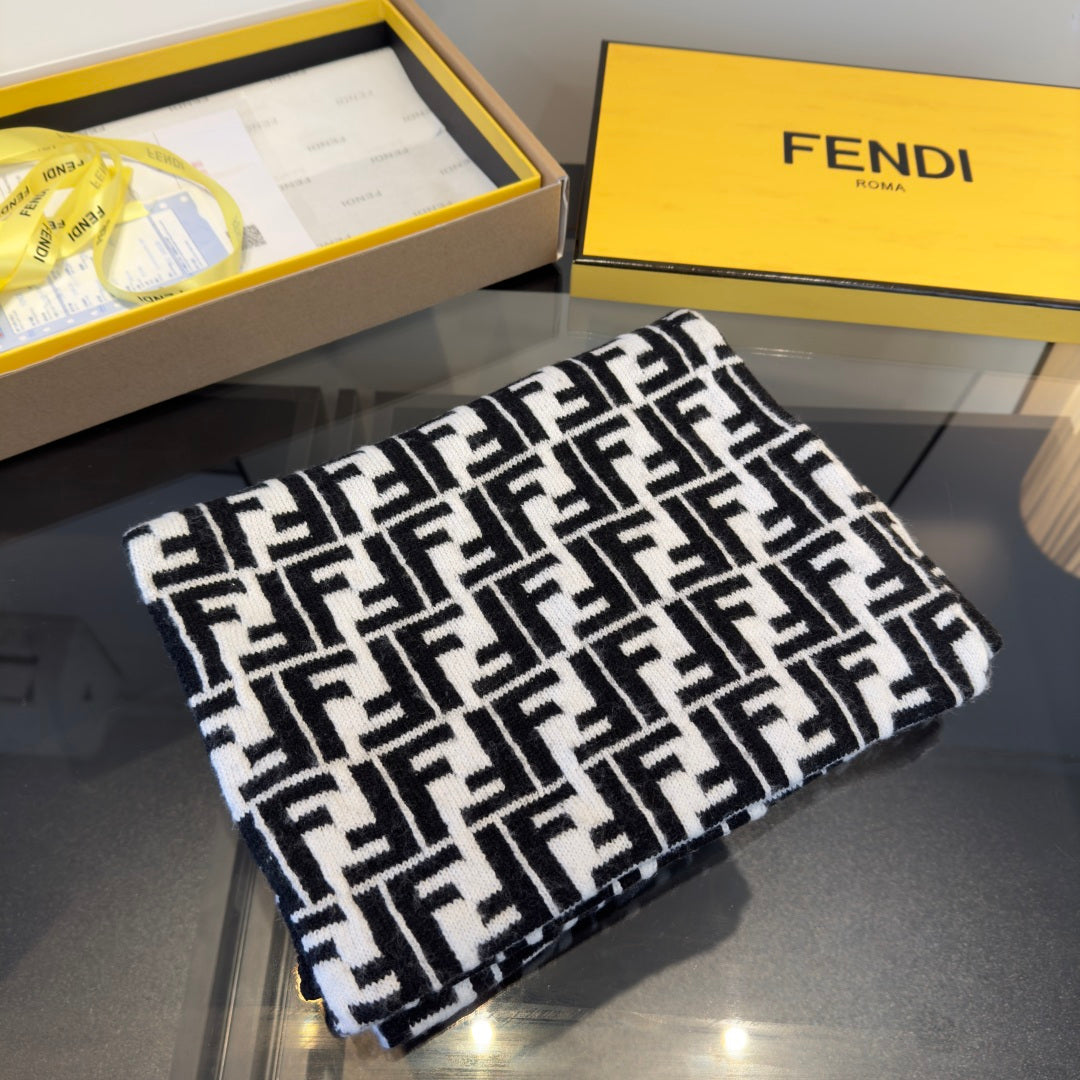 FF 180CM Two-tone White Black Wool Cashmere 103885