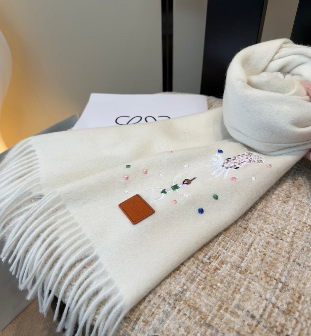 Loewe Scarf 180CM Ivory Wool-blend 909785