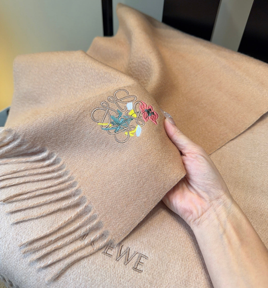 Loewe Scarf 180CM Dark Beige Cashmere 969473