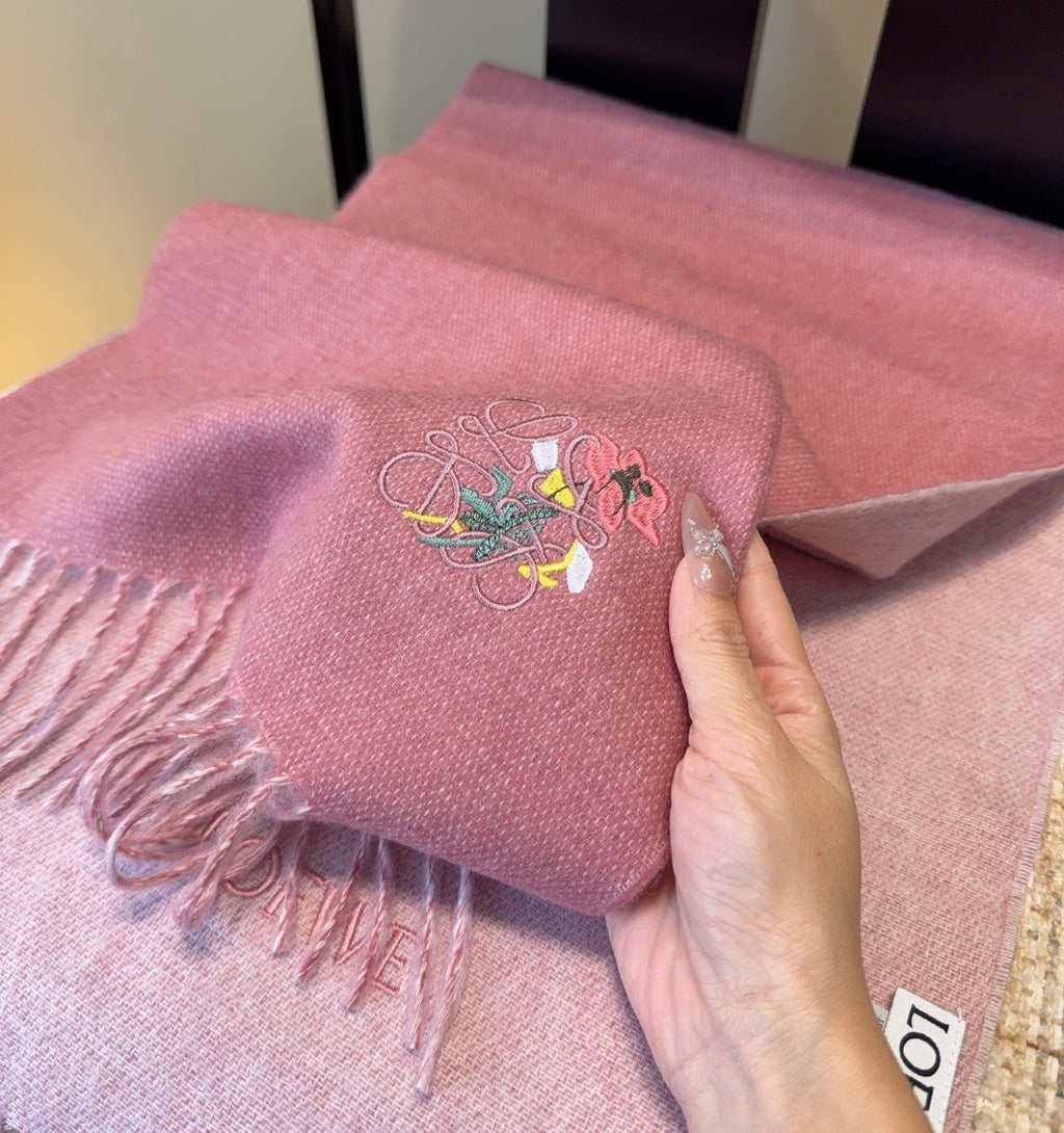 Loewe Scarf 180CM Dark Pink Cashmere 969474