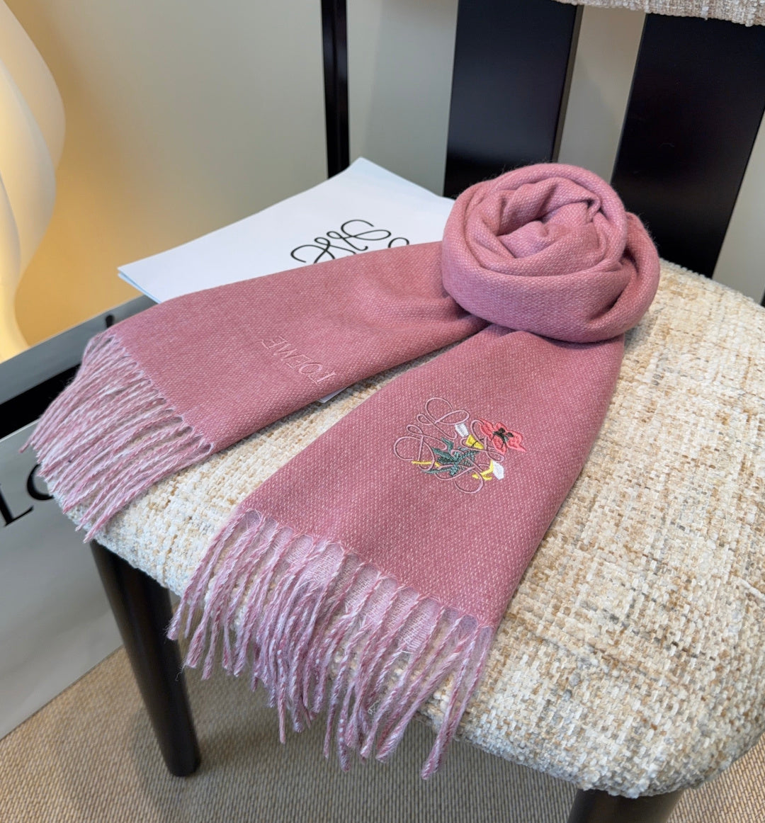 Loewe Scarf 180CM Dark Pink Cashmere 969474