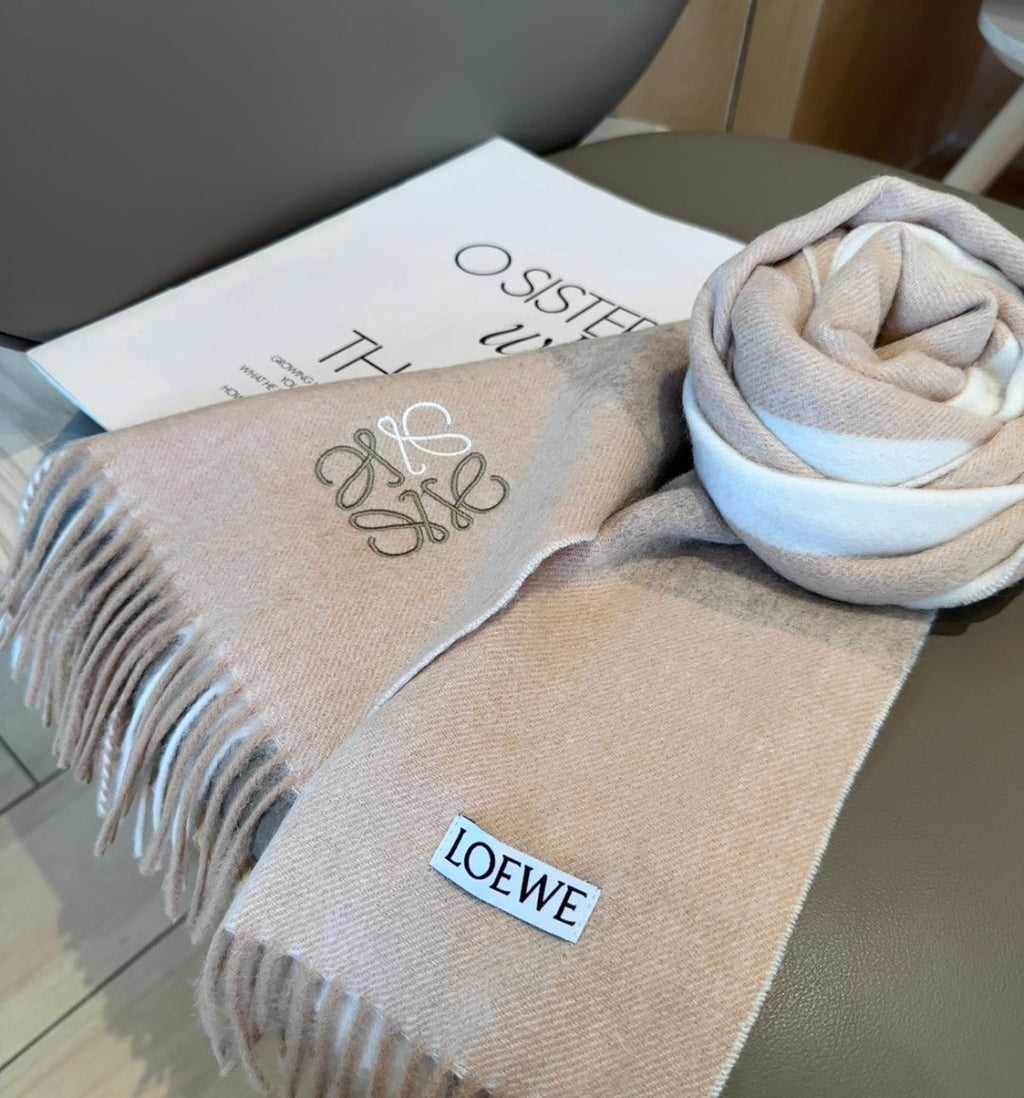Loewe Scarf 180CM Beige Cashmere 969481
