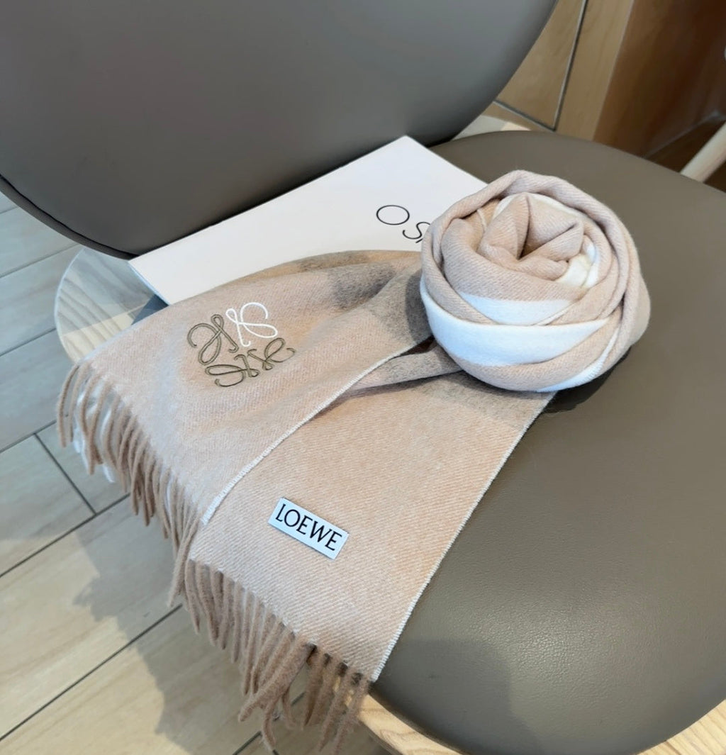 Loewe Scarf 180CM Beige Cashmere 969481