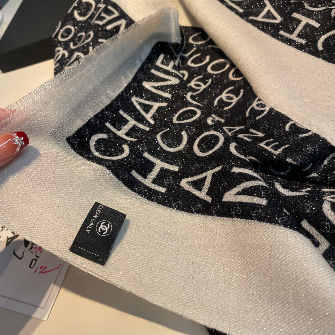 CC Monogram Logo 105x200cm Black White Cashmere 145877