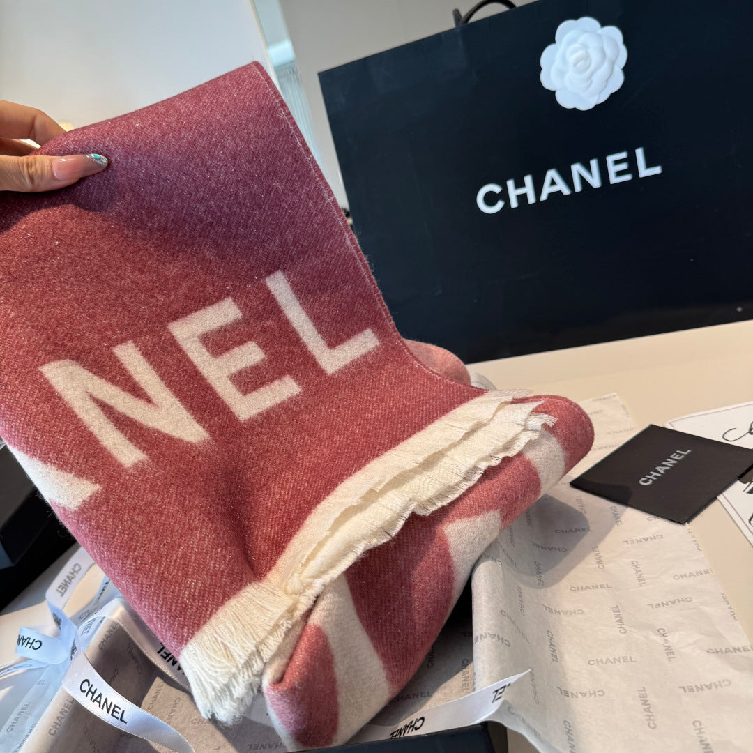 CC Large Double C Scarf 45x175cm Cashmere 145879