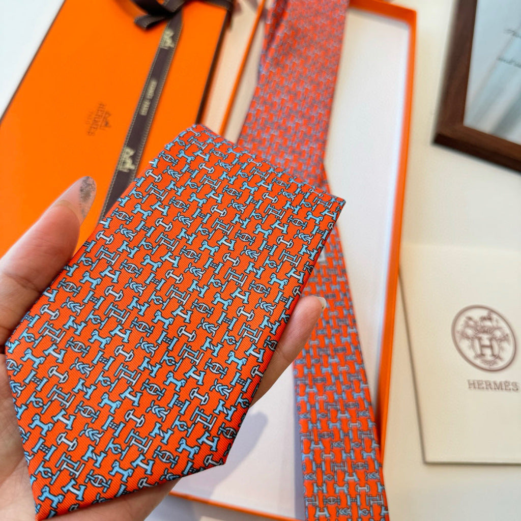 HM Boucles En Vrac Tie Orange Twill Silk 210010