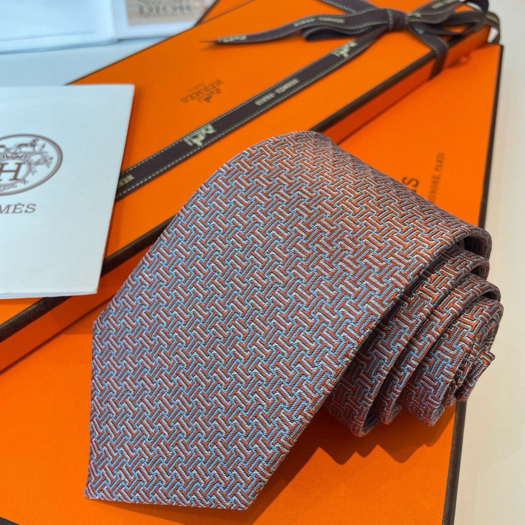 HM Maze Escape Tie Red Twill Silk 212121