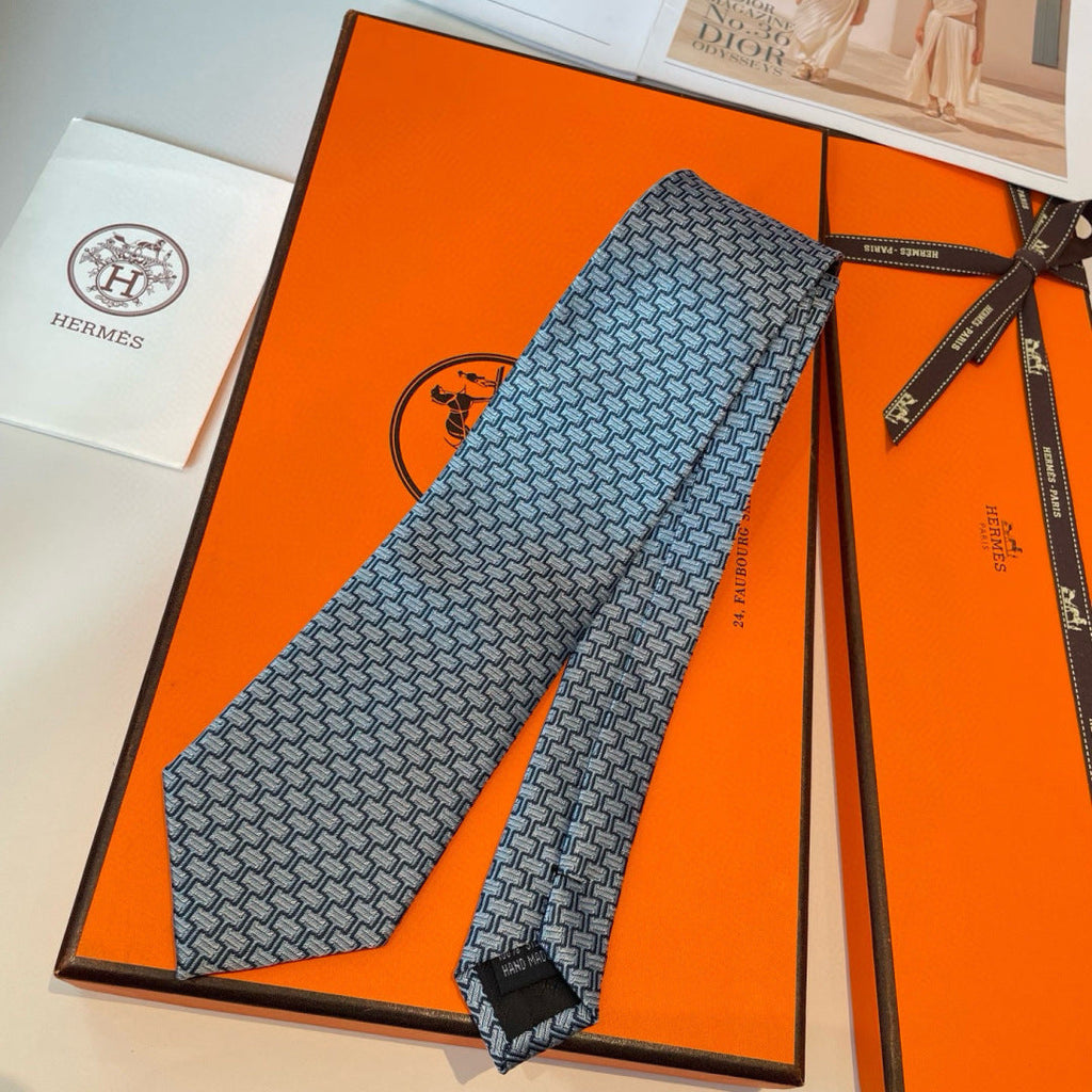 HM Maze Escape Tie Light Blue Twill Silk 212122